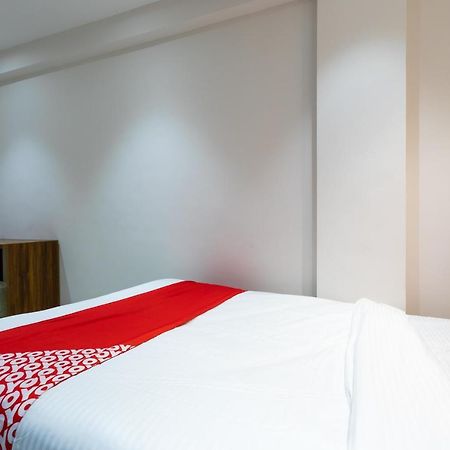 โอโย 29585 เดอะ คลิฟ Hotel อินดอร์ ภายนอก รูปภาพ